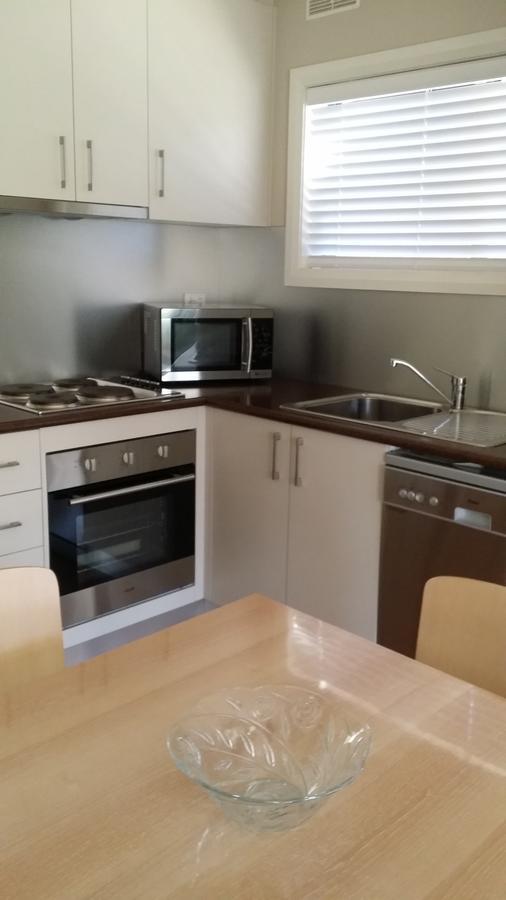 Grevillea Gardens Apartment 3 ไบรท์ ห้อง รูปภาพ
