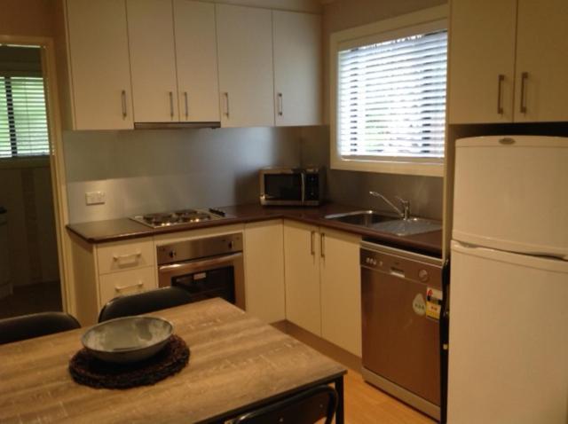 Grevillea Gardens Apartment 3 ไบรท์ ภายนอก รูปภาพ